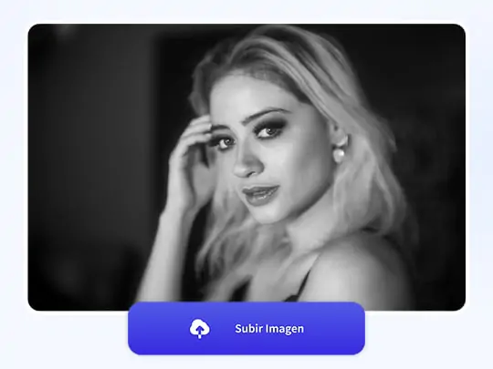 Sube una foto en blanco y negro.