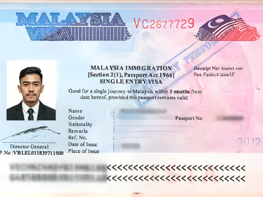 Malaysia passport photos with various professional backgrounds and size markers, compliant with official standards.